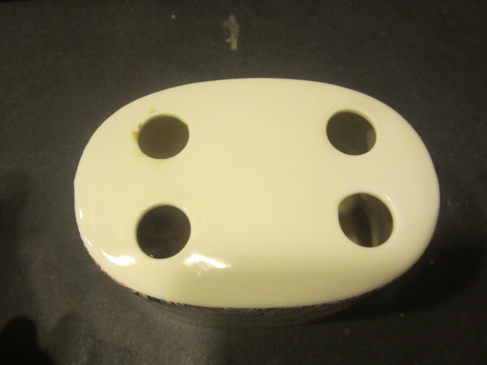 Ceramic Pasley print style 4-hole Toothbrush Holder