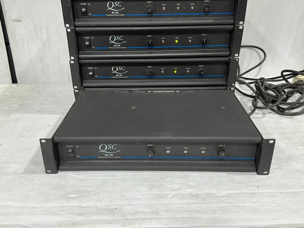 QSC MX 700 Amplifier (one) (TRUEHEARTSOUND)