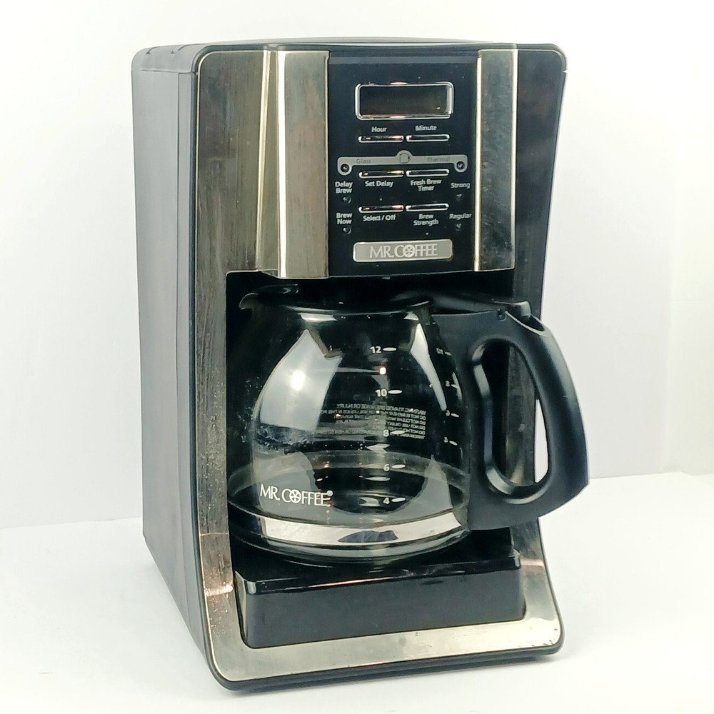 Mr. Coffee 12 Cup Coffee Maker Programable  Black/Chrome Needs Cleaned Works Exc