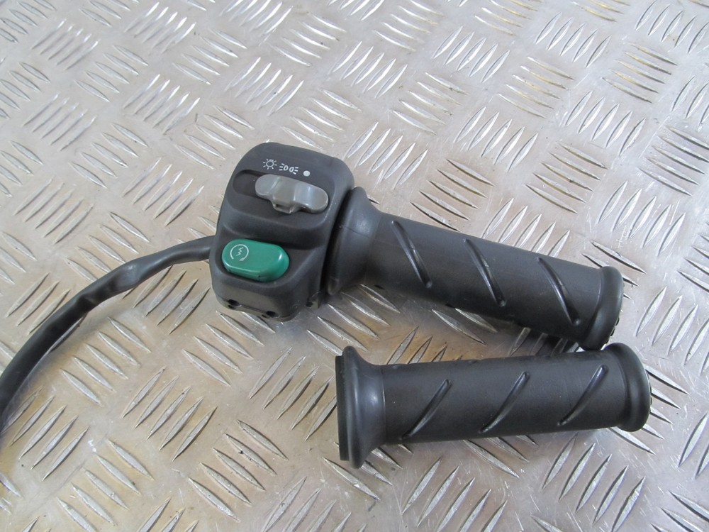 2002 PEUGEOT ELYSEO 125 Right Hand Switch Gear