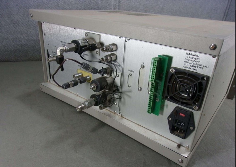 AMETEK / BASELINE MOCON SERIES 8800H total hydrocarbon analyzer