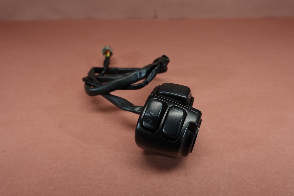 00-06 Harley Davidson Heritage Softail FLSTCI Left Control Headlight Switch
