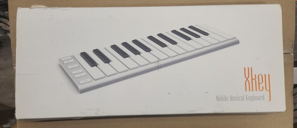 Open box CME Xkey 25-key Mobile Keyboard Controller Silver