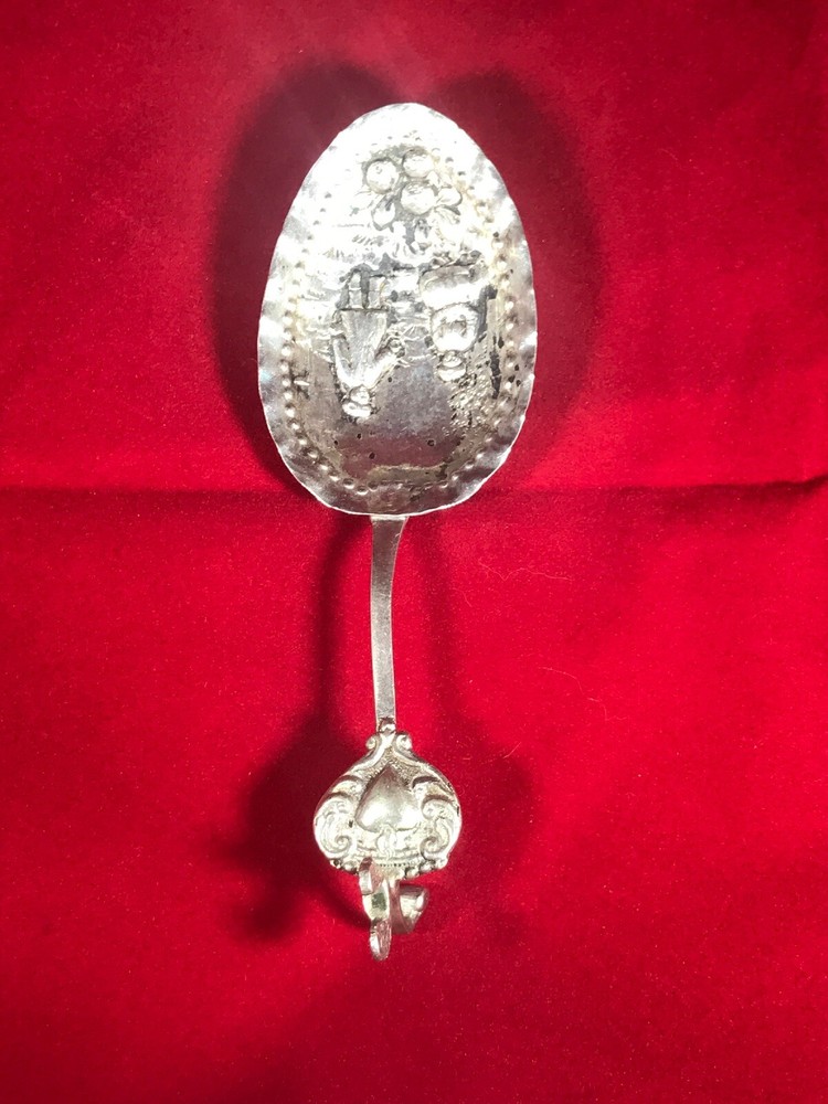 ANTIQUE DUTCH SILVER REPOUSSE ROOSTER HANDLE 5.25''