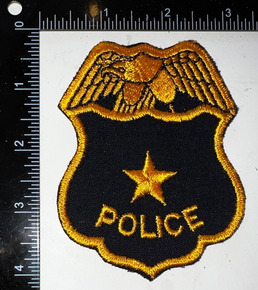 VINTAGE OBSOLETE UNKNOWN STATE Police Patch