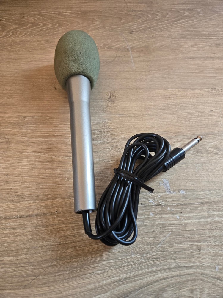 TEAC MC-10 500 Ohm Moving Coil Microphone