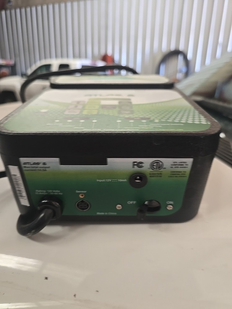 Titan Controls Atlas 8 Digital Carbon Dioxide Co2 Controller