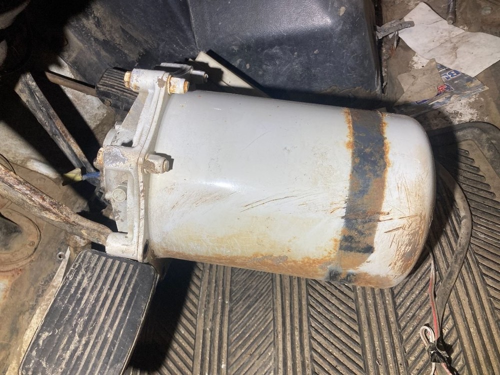 Bendix AD9 Air Dryer - Used