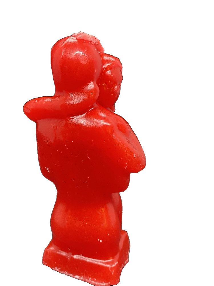 5 Inch Red Hugging Lovers Figure Candle