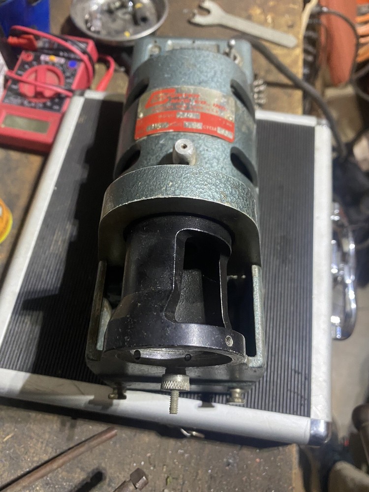 CARPENTER SWING BLADE MODEL 70 ROTARY WIRE STRIPPER. POWERS ON AND WORKS