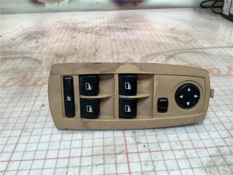 rear window control panel rh for BMW SERIE X3 (E83)(2004->) 81049