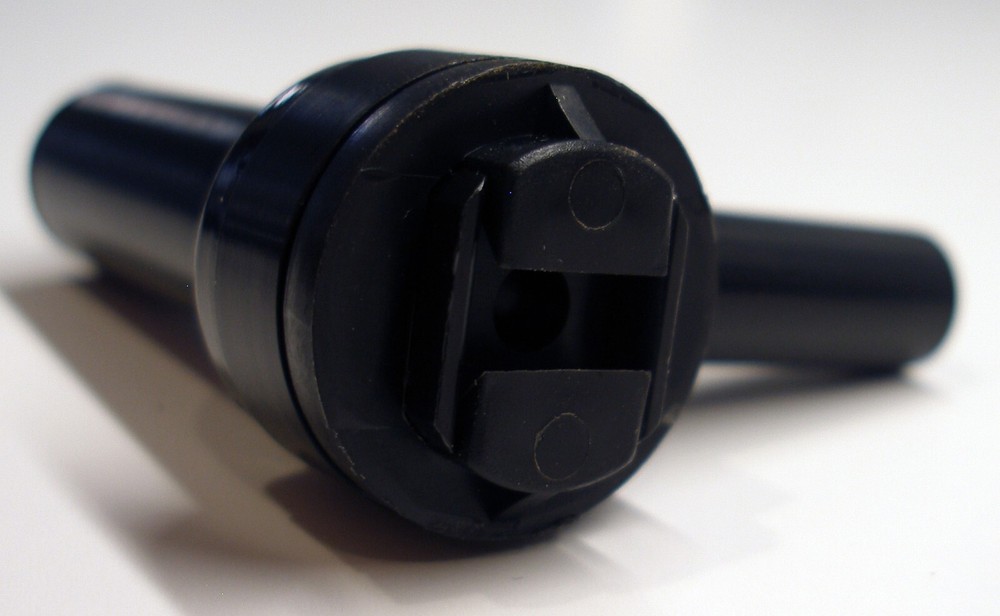 Atomizing Nozzle Spray Tip Nozzle for Liquid Plastics and Silicone Rubbers