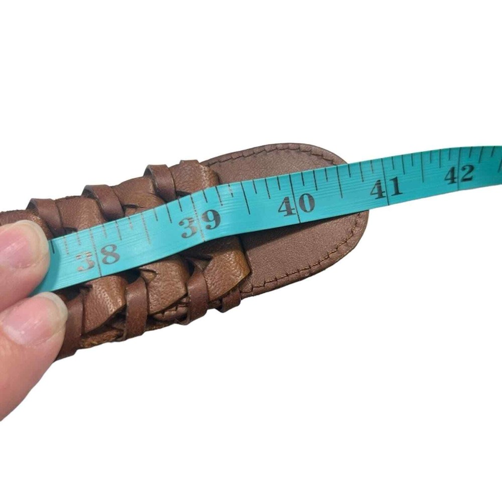 Vintage BROWN leather woven belt. Sz: Medium