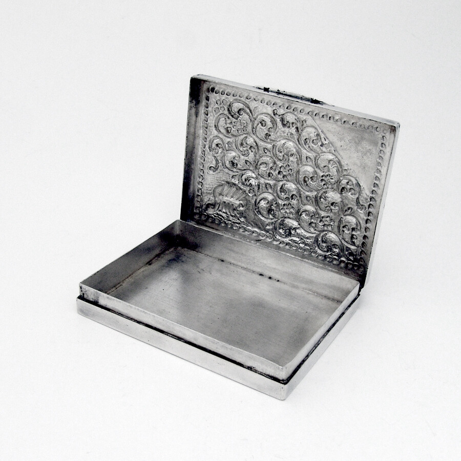 Ornate Hand Chased Box 800 Silver Cyrillic Letter Monogram