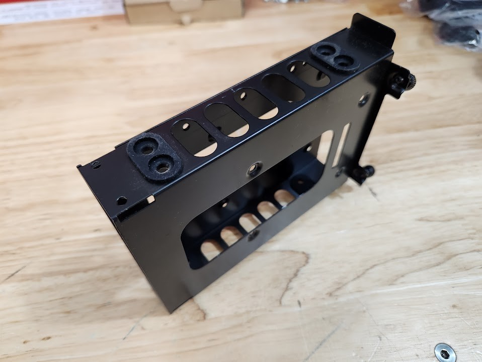 Be Quiet! BGA05 HDD Cage - schwarz, Black