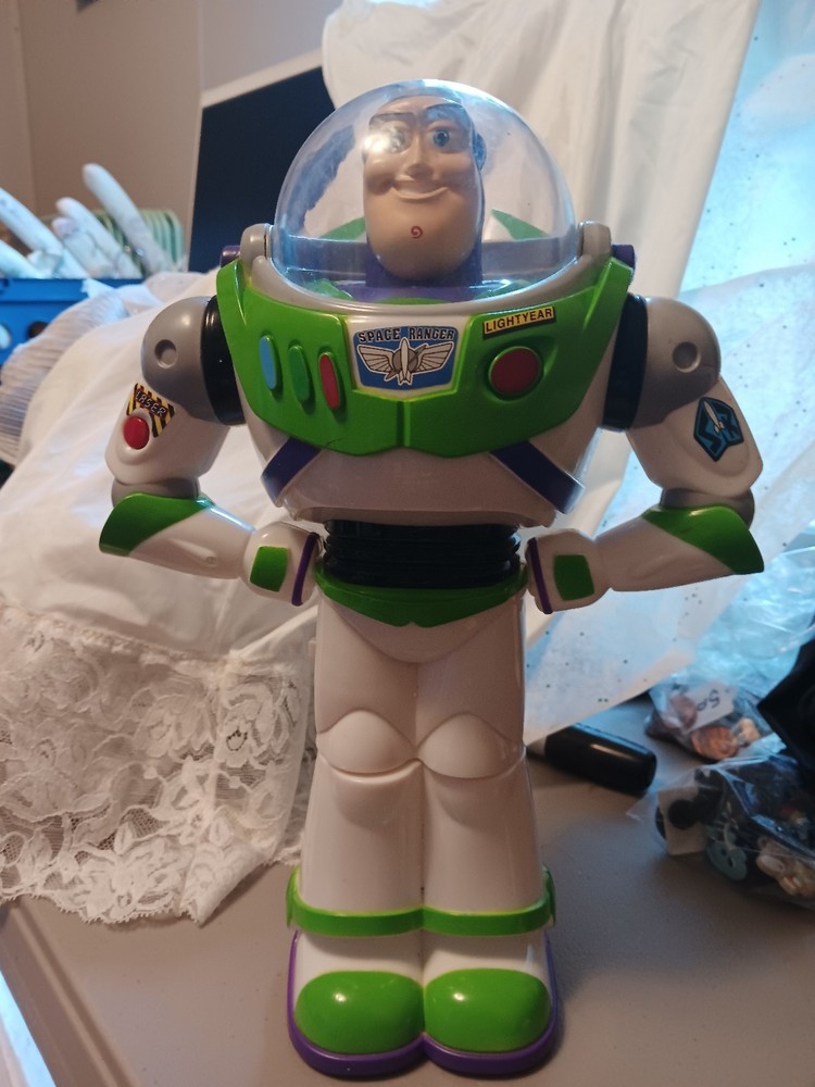 buzz lightyear bubble blower