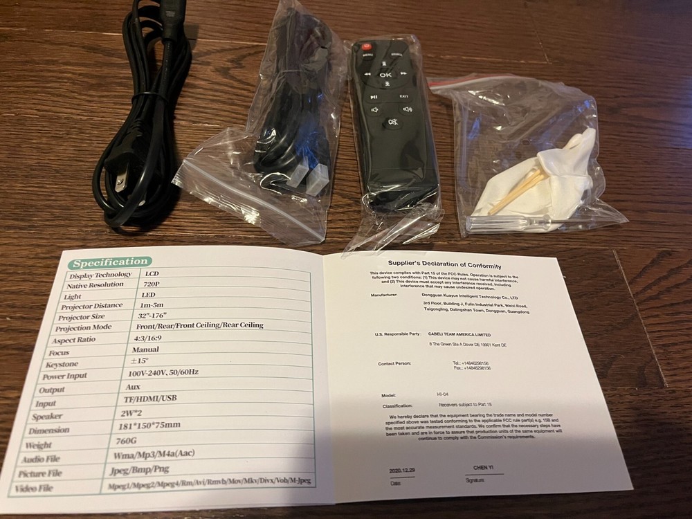 PANSEBA Projector with Projector Screen and HDMI cable NEW