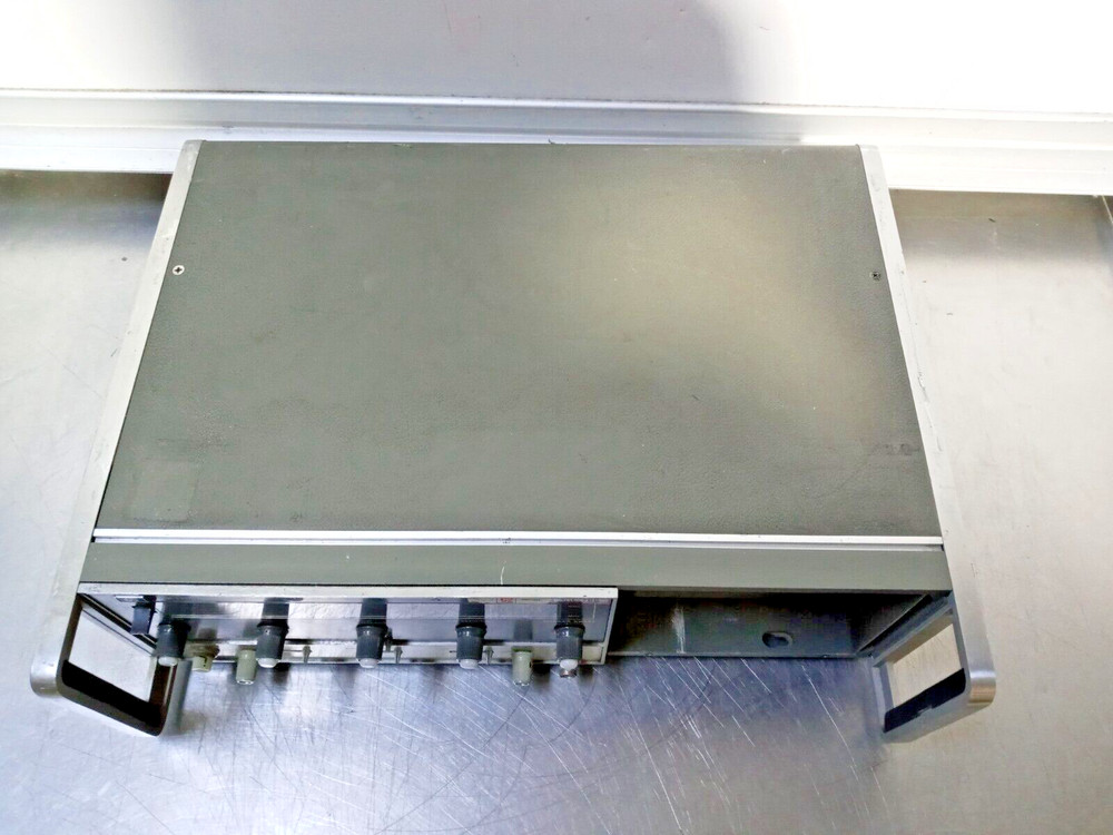 HP 8620C | Sweep Oscillator Main Frame, Untested