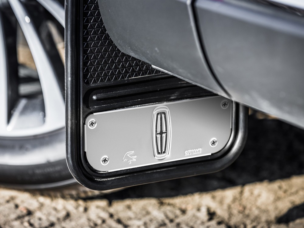 Aviator® 2020-2026 Gatorback Molded Splash Guards Mud Protector Flaps Front Pair
