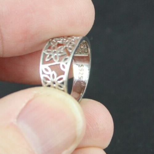 size 5 sterling silver ring .925 daisy flower