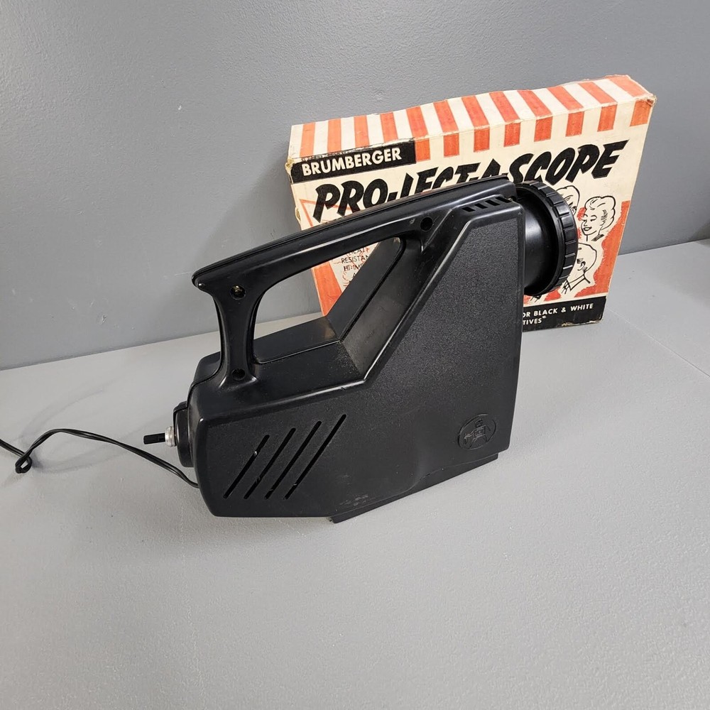 Vintage Brumberger Project-A-Scope Image Photo Projector NOS