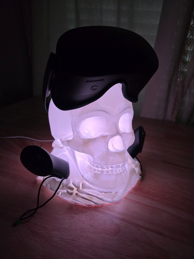 Skull VR Stand Accessories Compatible with Oculus Meta Quest 2, 3 (WHITE)