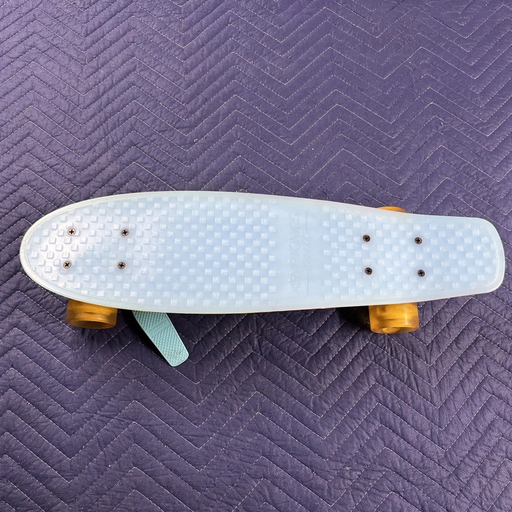 Kryptonics Torpedo Skateboard With Light Up Wheels