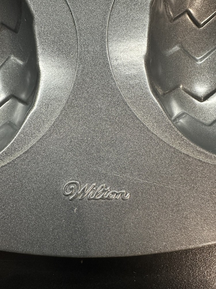 WILTON Easter Egg Muffin Cake Pan Mold Cupcake