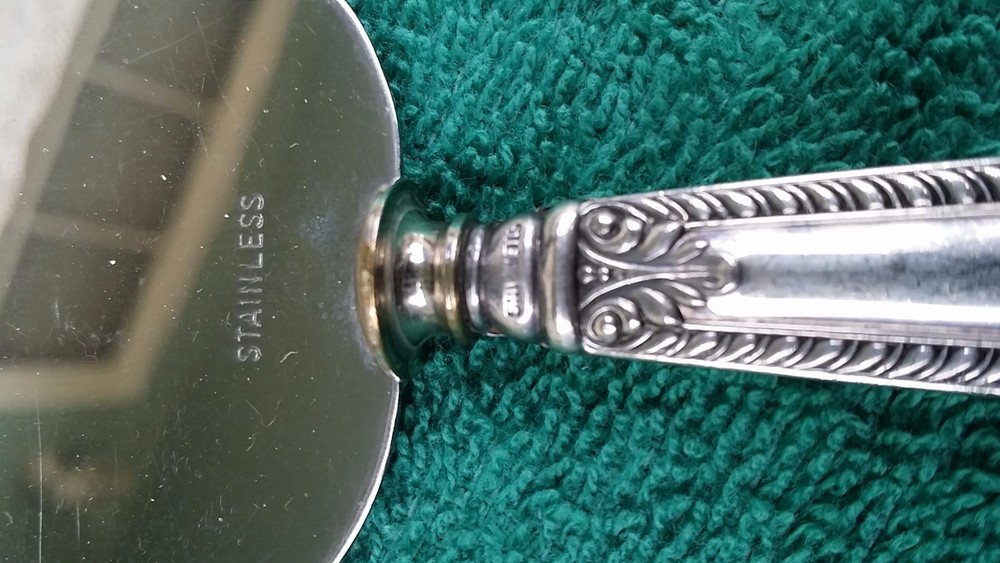 Sterling silver handle Vintage PIE or CAKE SERVER flowers wedding