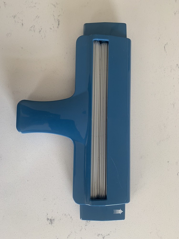 Corru-gator Paper Crimper