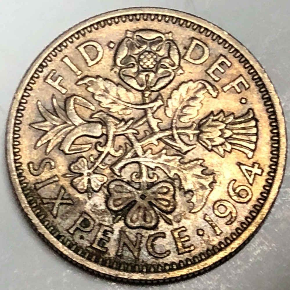 # C7776    GREAT BRITAIN     COIN,     SIXPENCE    1964