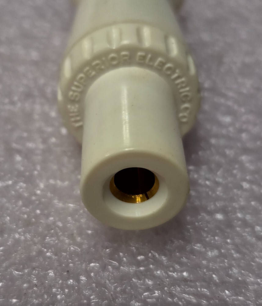 '1 PIECE' - PN# PS50GWT - SUPERCON - SOCKET PLUG - WHITE