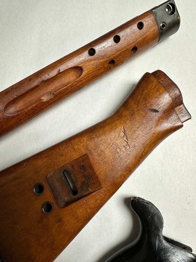 SPANISH WOOD STOCK SET.