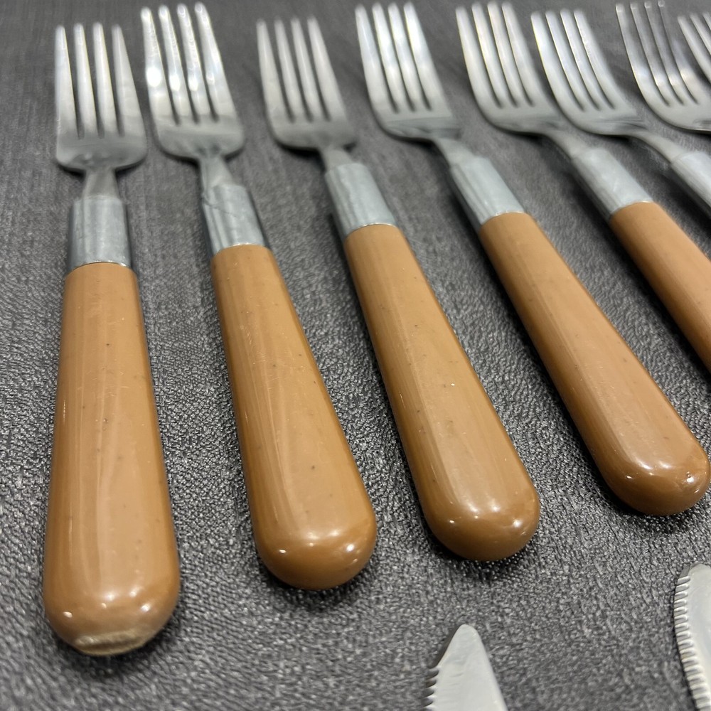 Vintage 20 Piece Butterscotch/Brown Plastic Handles Stainless Flatware