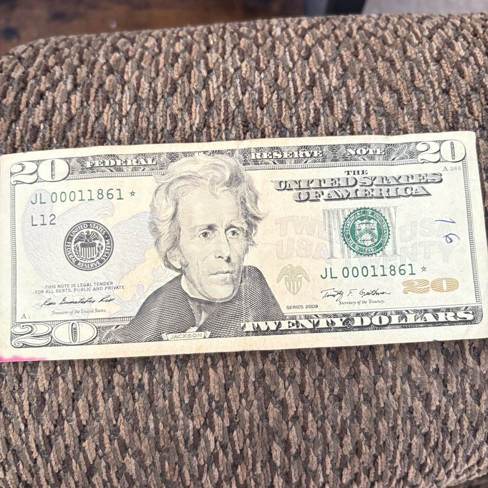 2009 Series Star Note Low # 00011861 20.00 Bill