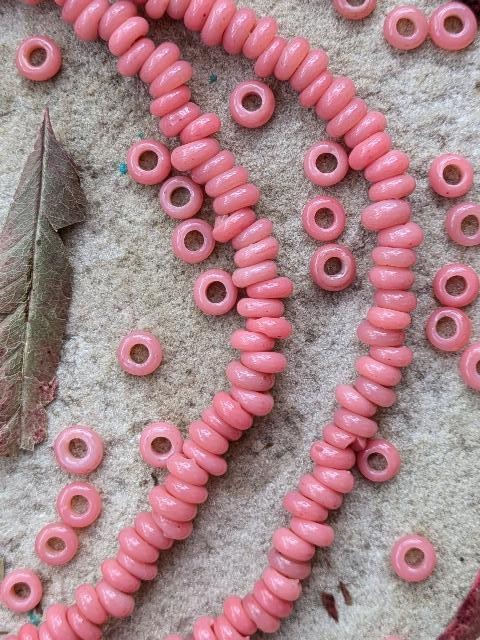 African Glass Beads [77080]