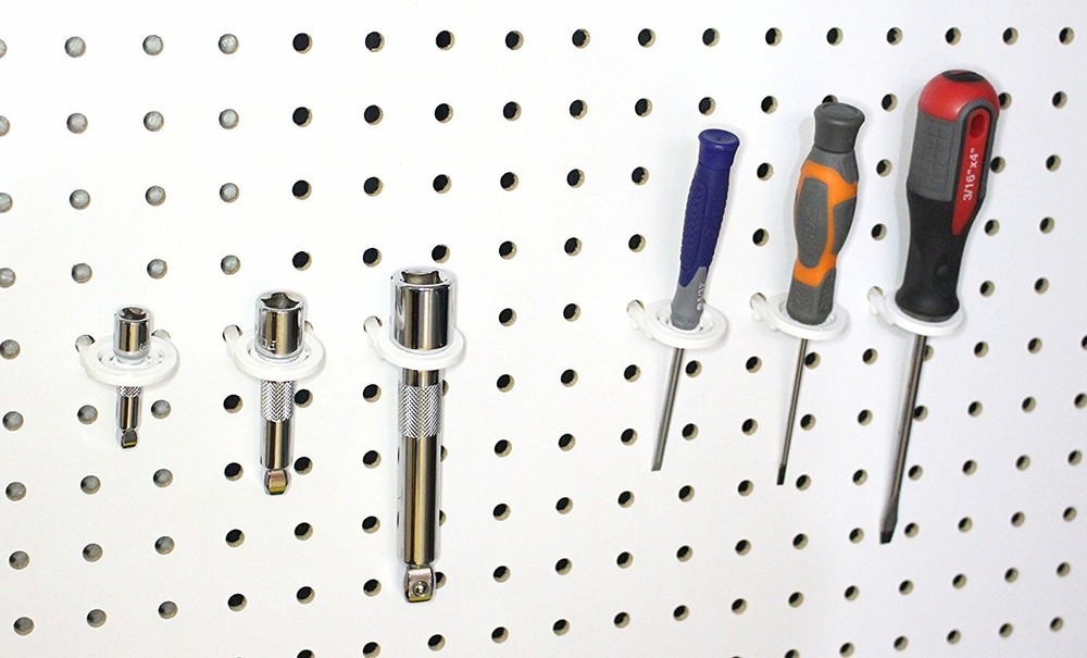 16 Piece Pegboard Plastic Bin and Plastic Tool Holder Kit