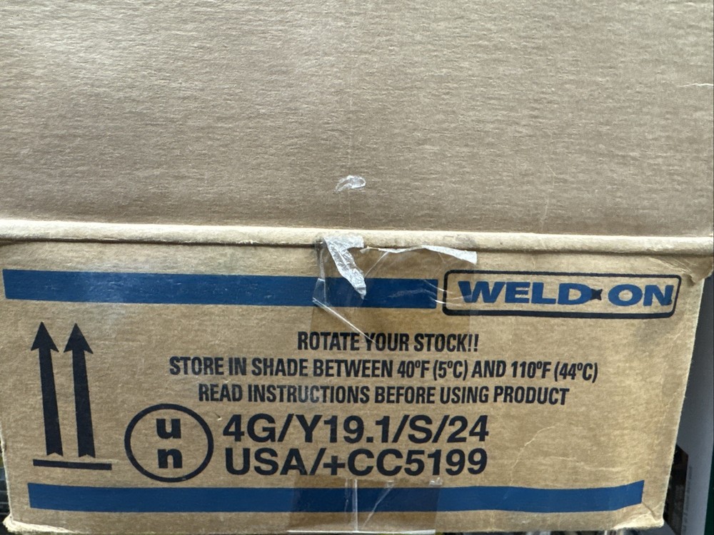 Weld-On 13982 Pvc Hot 'R Cold Clear Medium Bodied Quart