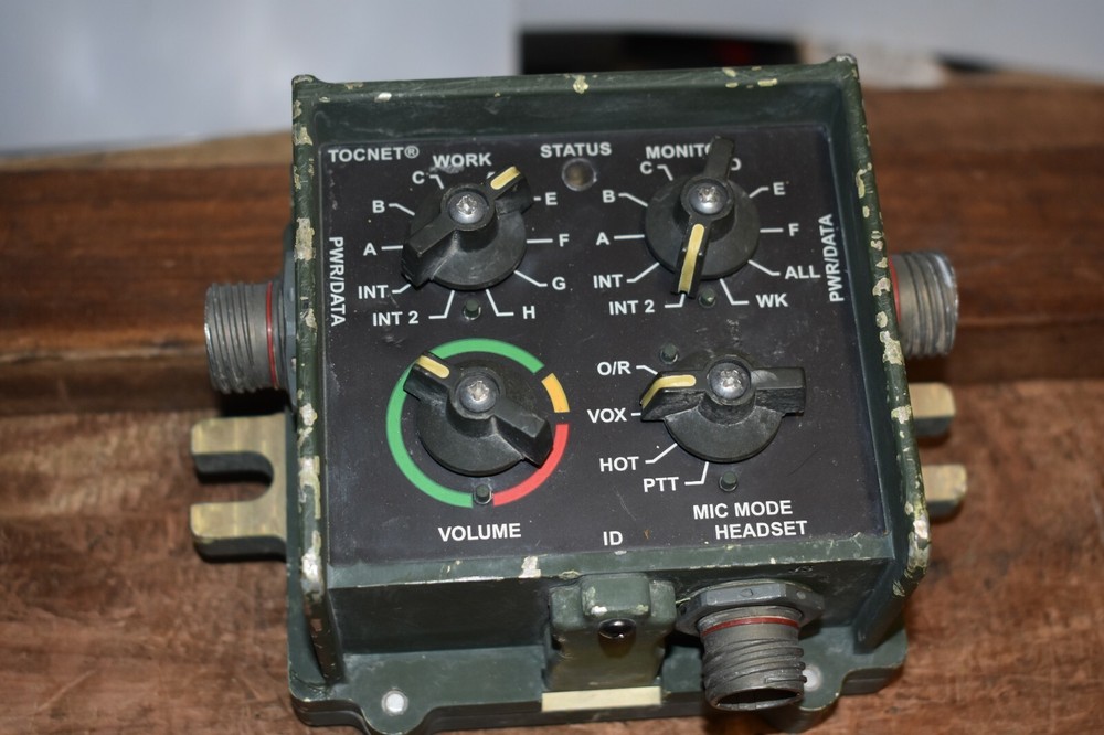 Electrical Control Panel 5483600-001 SCI Tocnet Radio Interface Hmmwv