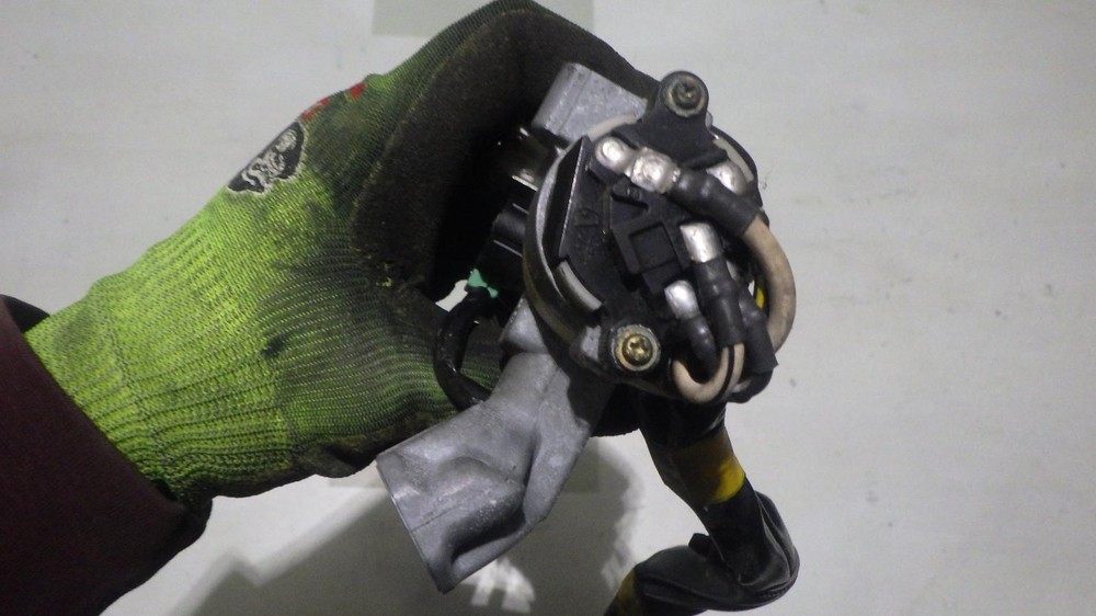 00 HONDA CIVIC Ignition W/Key