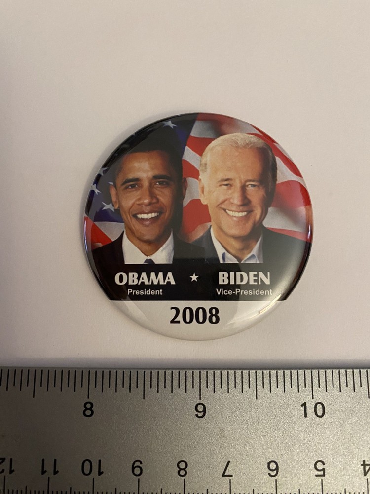 Obama Biden 2008 Pin Back Button P131