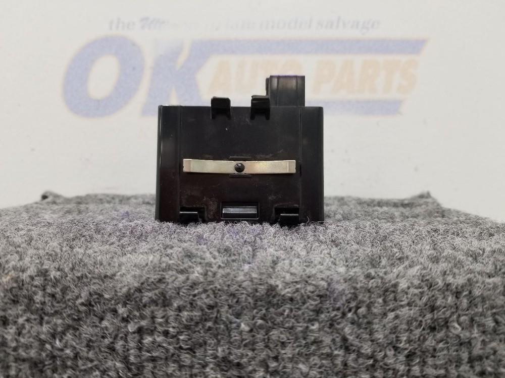 22 CHEVY SILVERADO 1500 THEFT DOOR LOCKING CONTROL MODULE 13523298