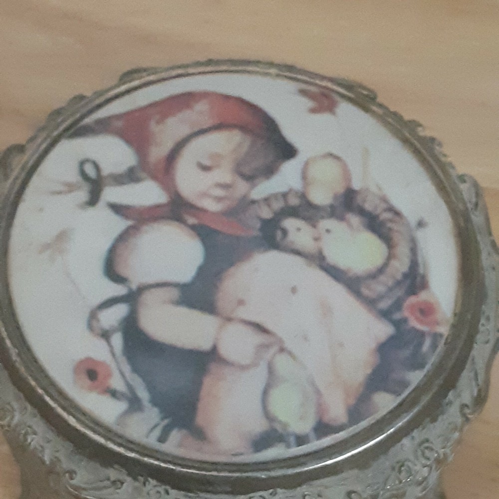 vintage jewery box Japan