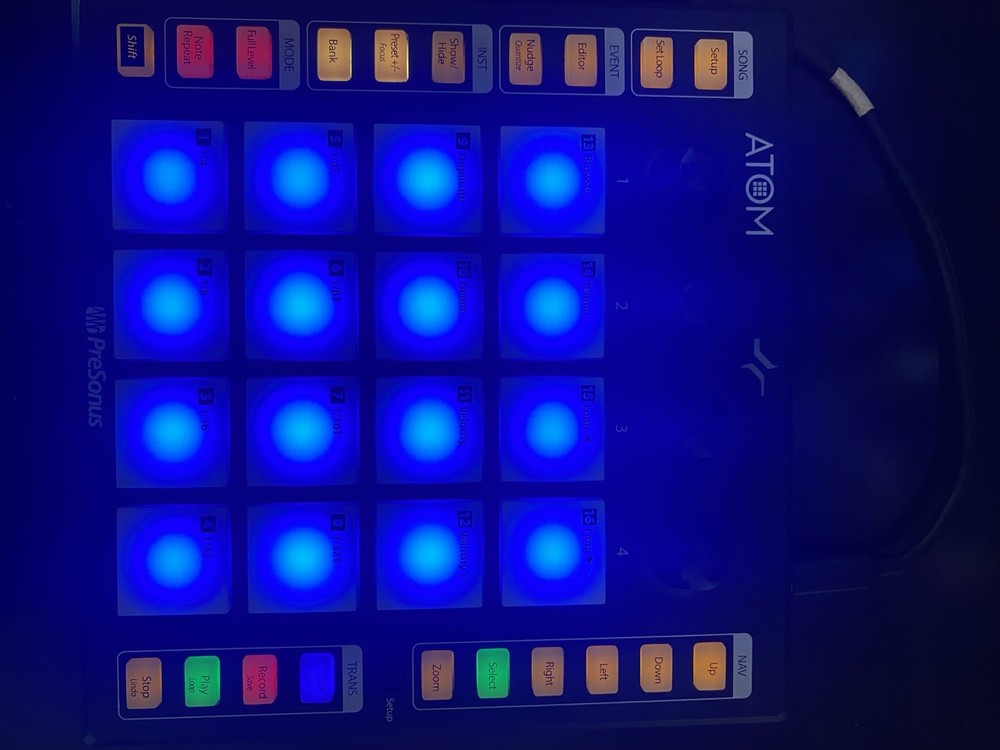 PreSonus ATOM Pad Controller, 16 Velocity Sensitive Backlit Pads, USB, Digital