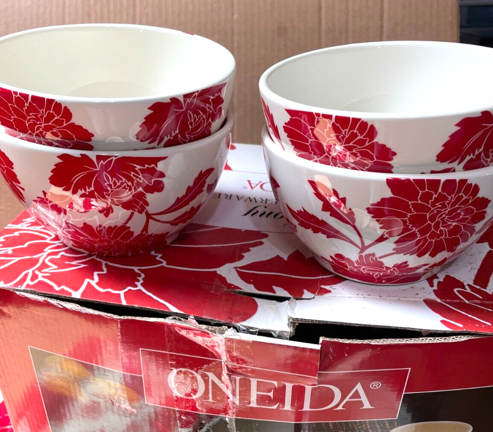 Set of 16 Pieces Oneida Retired Pattern Peony Earthenware Dinnerware Dish Set