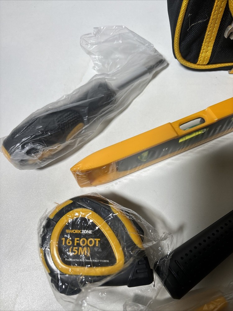 NEW Work Zone 18 Piece Tool Set.