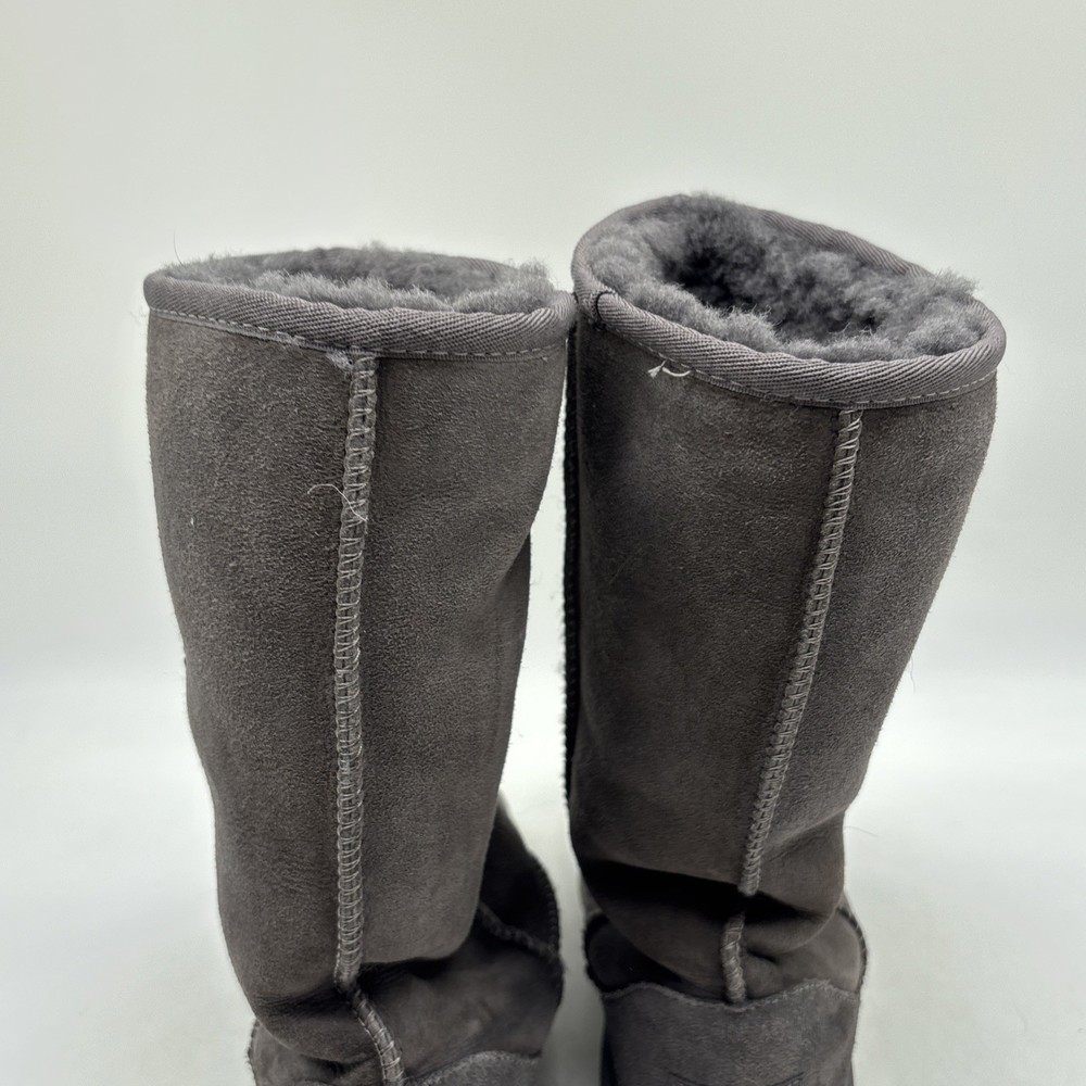 Womens UGGs Tall Grey Size 6!