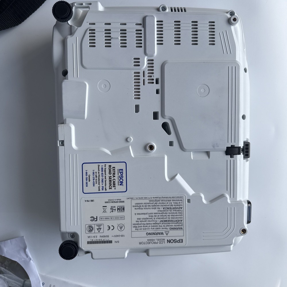 Epson EX6220 LCD Lamp Projector . Used once.