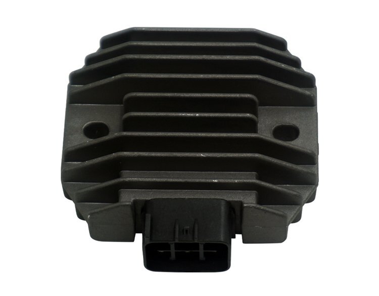 Voltage Regulator Rectifier for Yamaha XVS1100 V-Star Custom 2000-2009 1999-2002