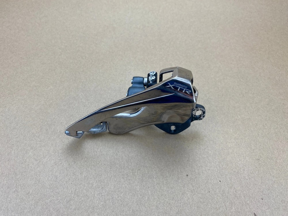 Shimano XTR M952 Front Derailleur - E-type